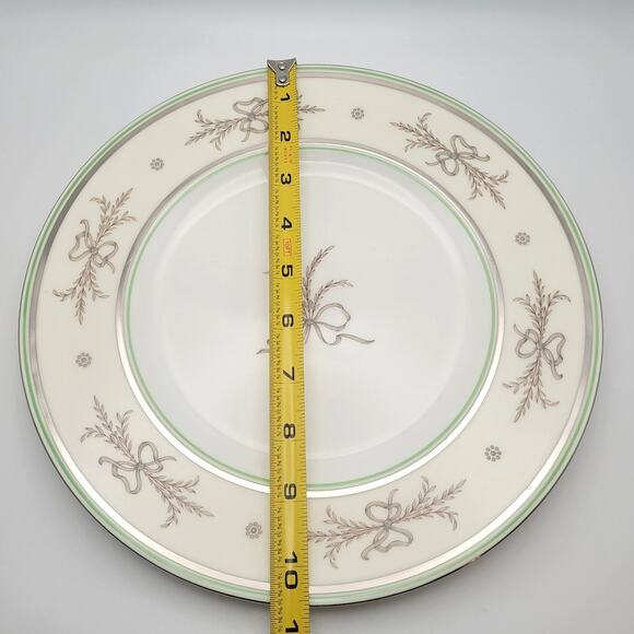 Minton 10" China Dinner Plate with Wheat and Bow S108 Pattern - Picture 10 of 10